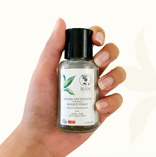 Soin en poudre bio au matcha - masque & nettoyant visage 2 en 1